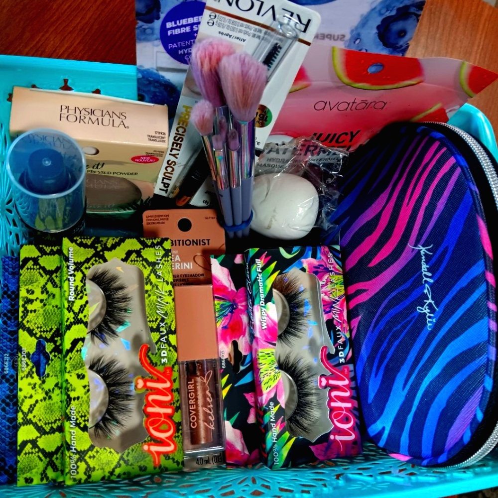 Make Up Bundle